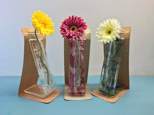 Berserks glass stem vase